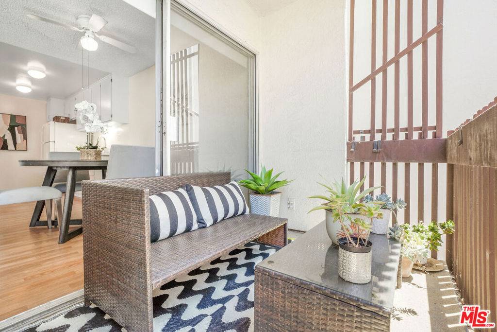 Culver City, CA 90230,6000 Canterbury DR #D212