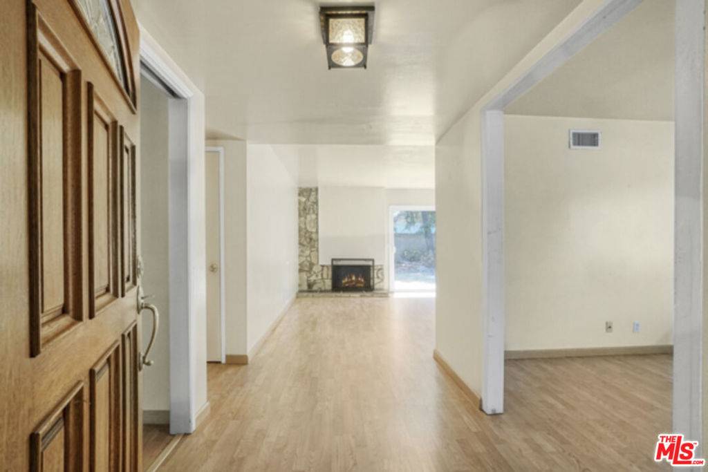 Torrance, CA 90504,18302 Manhattan PL