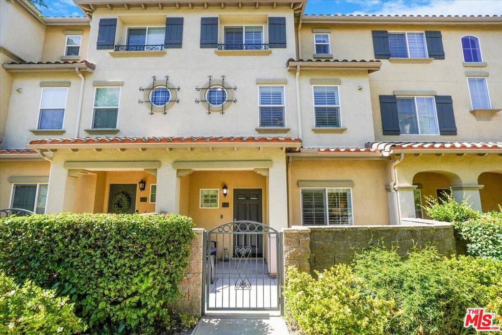Granada Hills, CA 91344,15645 Odyssey DR #71