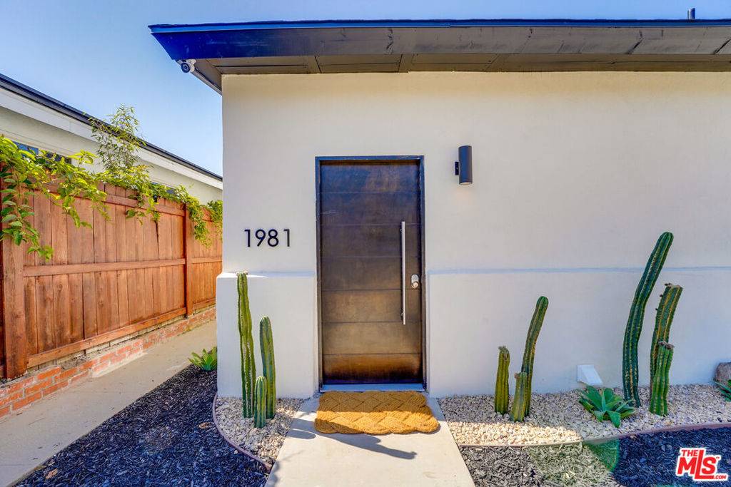 San Diego, CA 92109,1981 Wilbur AVE