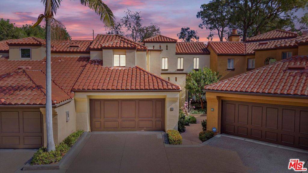 Newport Beach, CA 92660,1003 Muirfield DR