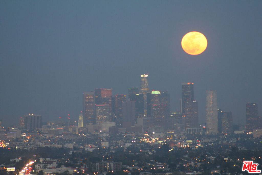 Los Angeles, CA 90067,2170 Century Park East #1611