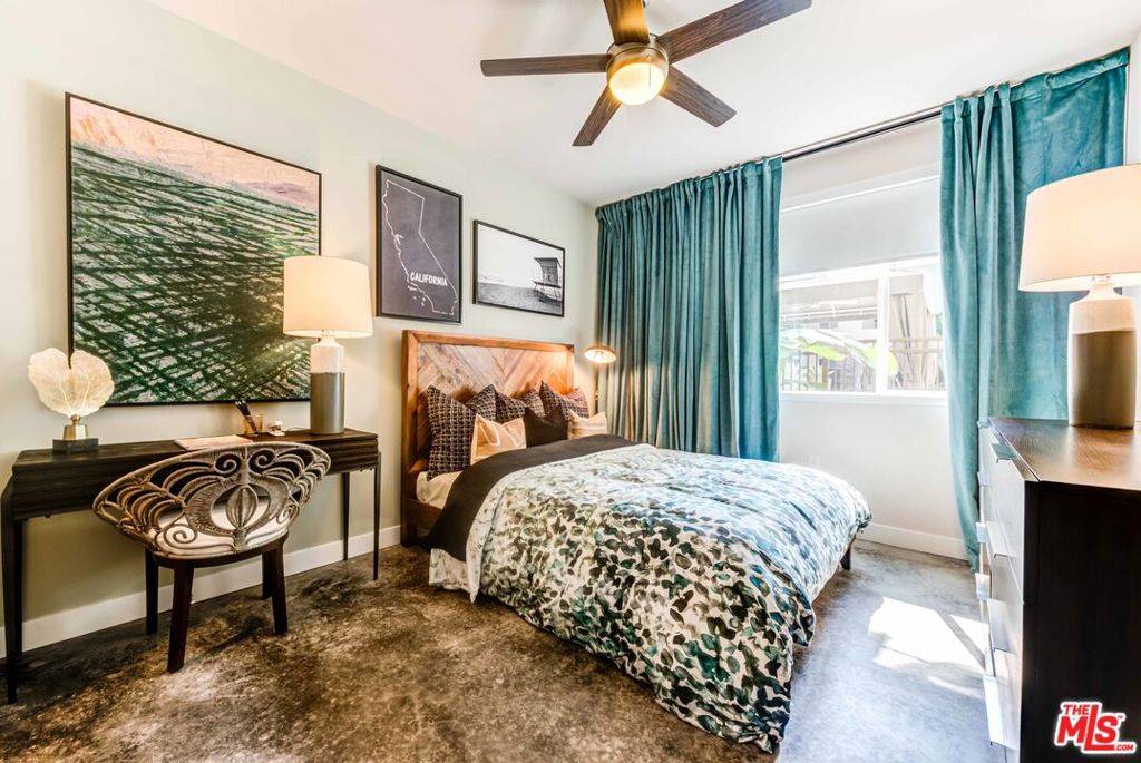 Huntington Beach, CA 92647,7290 Edinger AVE #3038