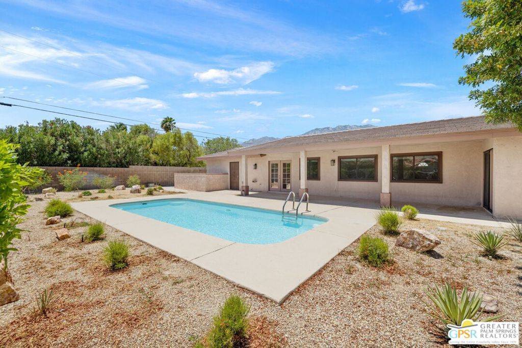 Palm Springs, CA 92262,1820 N Los Alamos RD