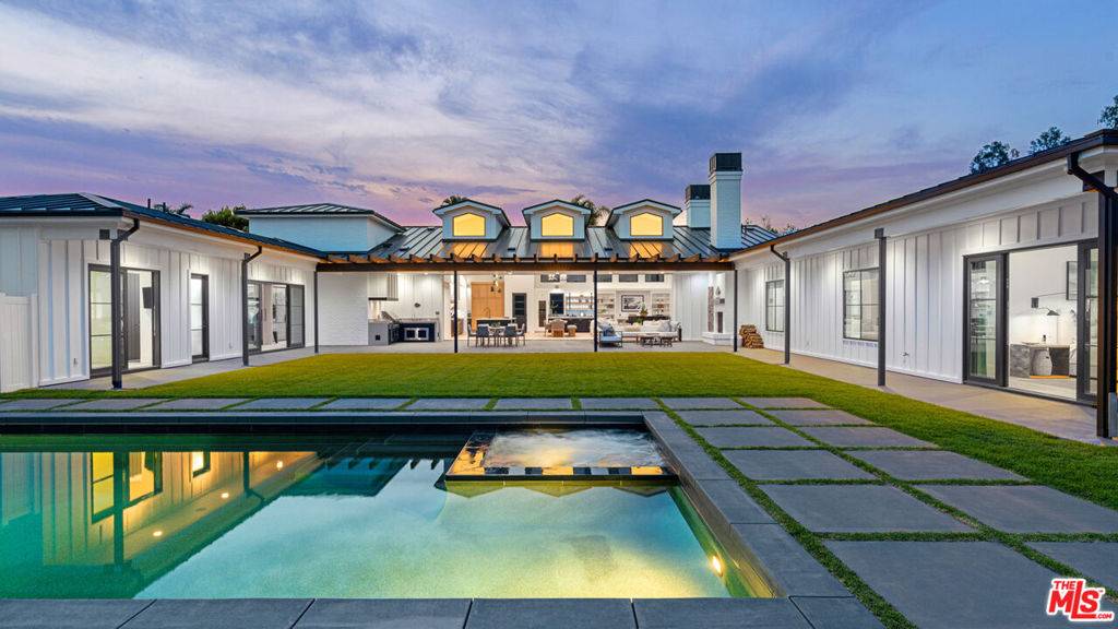 Malibu, CA 90265,6530 Zuma View PL