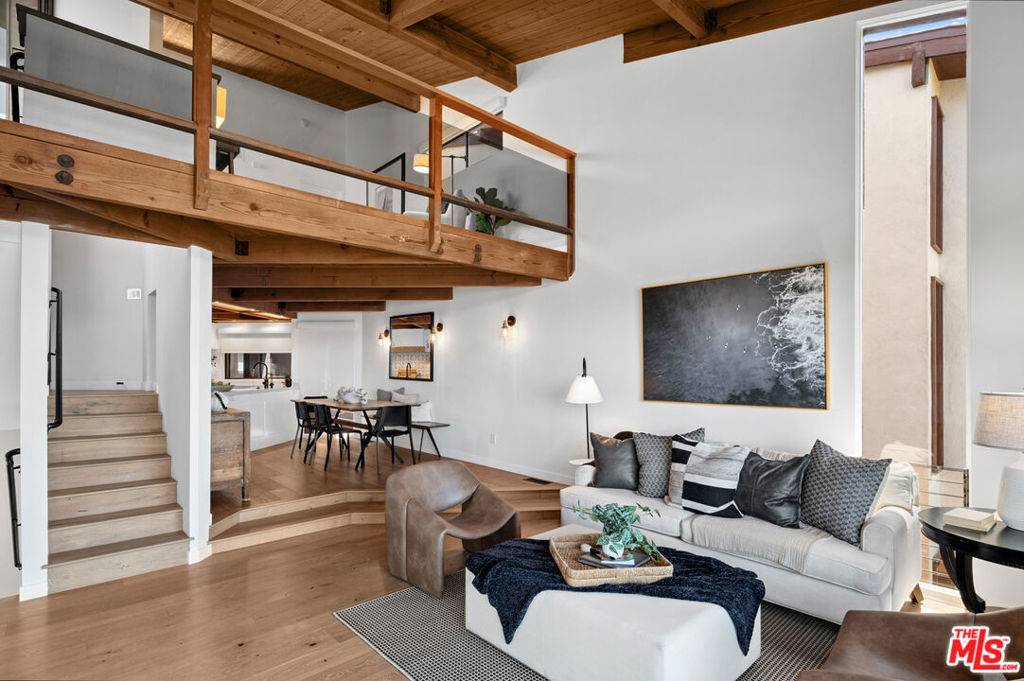 Laguna Beach, CA 92651,1183 La Mirada ST