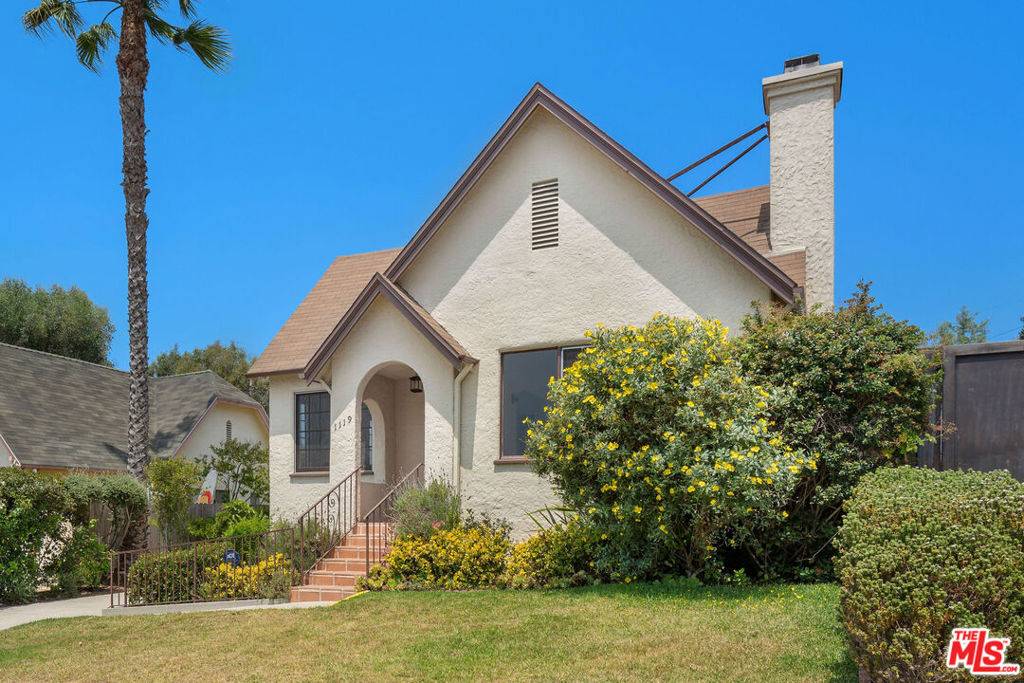 Santa Monica, CA 90405,1119 Maple ST