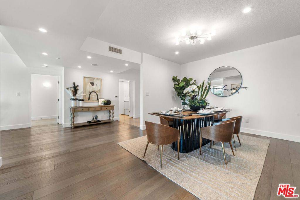 Marina Del Rey, CA 90292,13600 Marina Pointe DR #1904