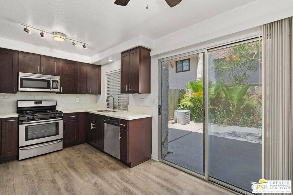 Palm Springs, CA 92262,1852 N Mira Loma WAY