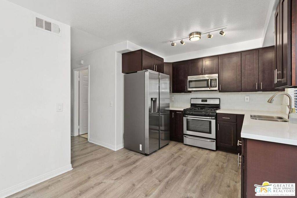Palm Springs, CA 92262,1852 N Mira Loma WAY