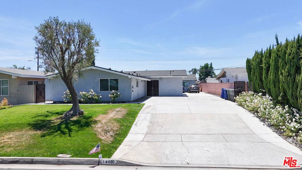 La Mirada, CA 90638,14420 Rosecrans AVE