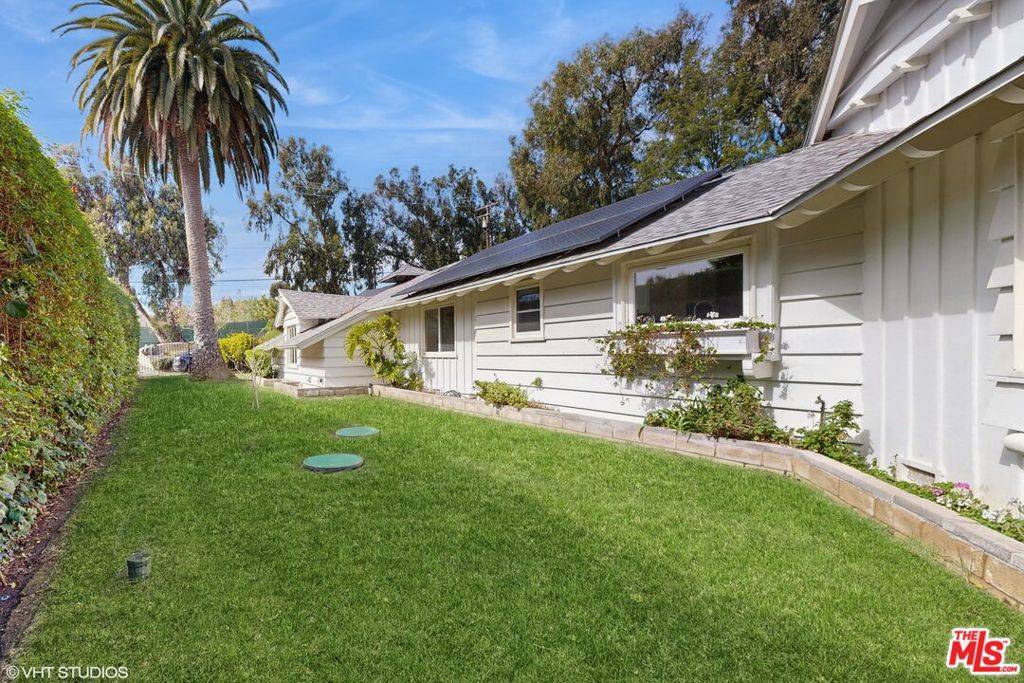 Malibu, CA 90265,29051 Pacific Coast HWY