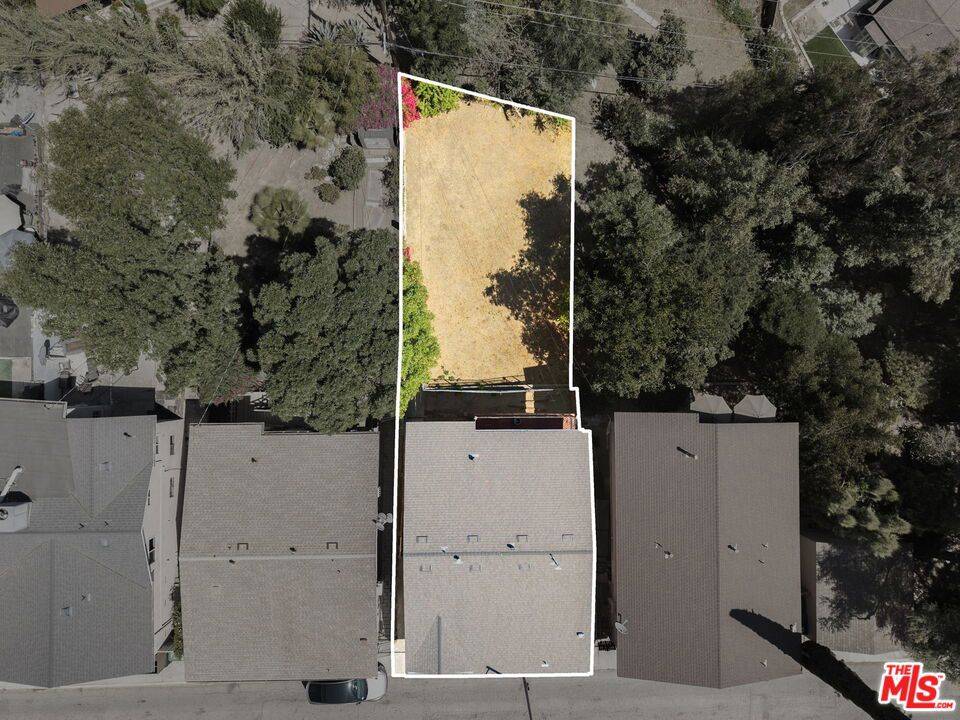 Los Angeles, CA 90032,4938 O Sullivan DR