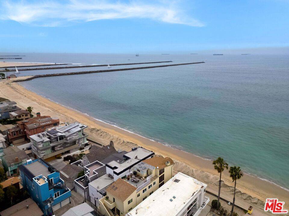 Long Beach, CA 90803,6601 E Seaside WALK