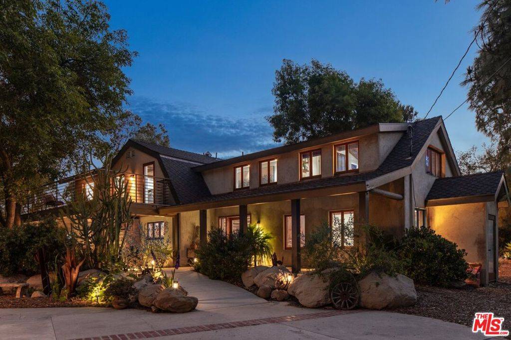 West Hills, CA 91304,7336 Studio RD