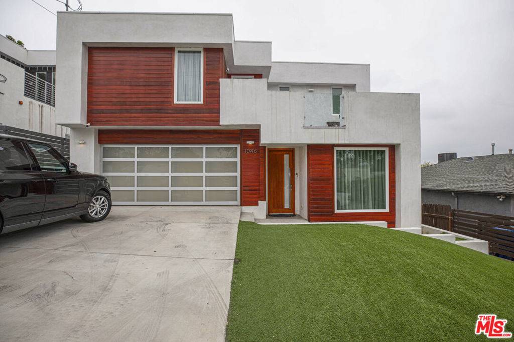 Los Angeles, CA 90041,1046 Glen Arbor Ave
