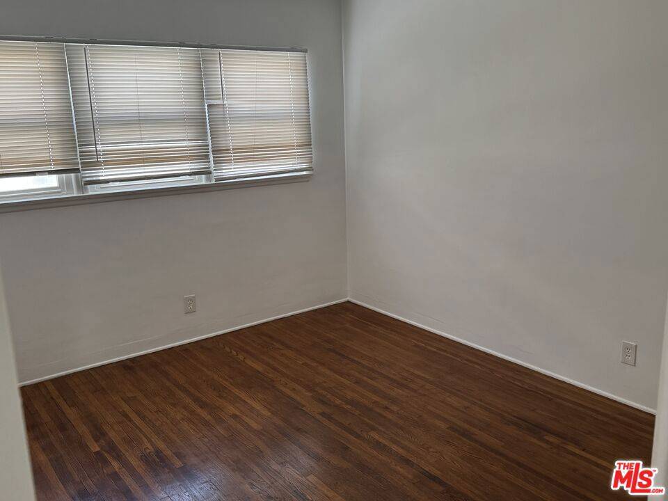 Los Angeles, CA 90066,4418 4420 Inglewood BLVD #4420