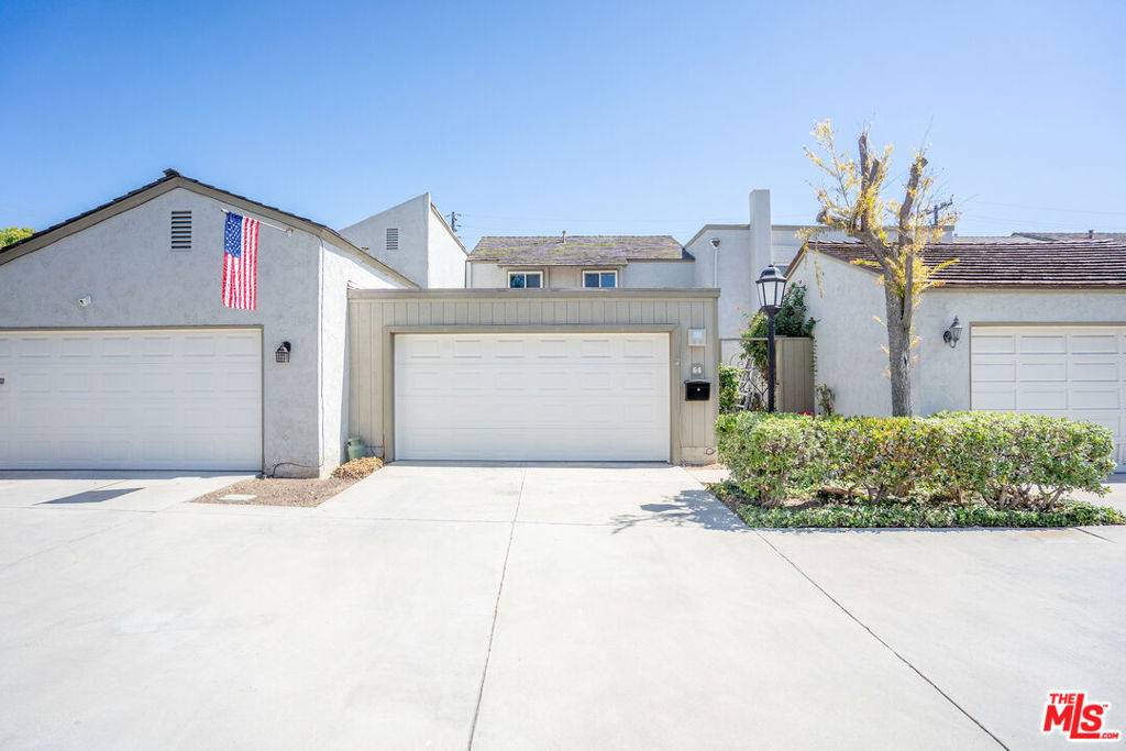 La Mirada, CA 90638,12203 Santa Gertrudes AVE #64