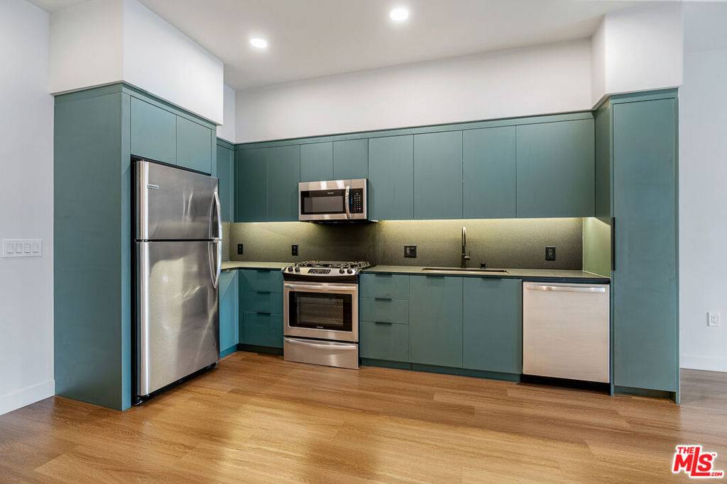 Culver City, CA 90232,10601 Washington BLVD #611
