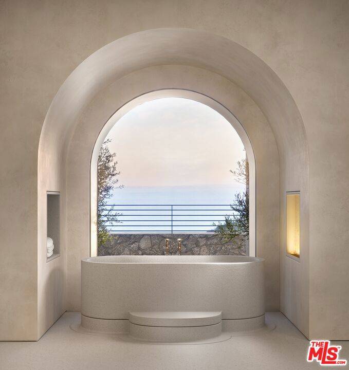 Malibu, CA 90265,6734 Zumirez DR