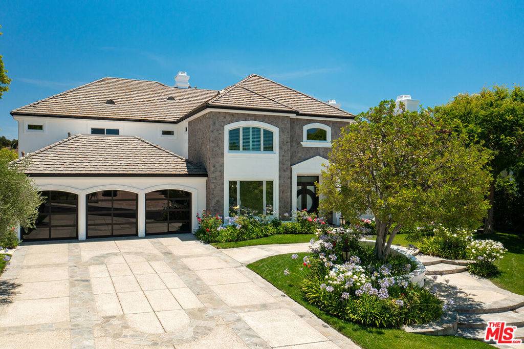 Calabasas, CA 91302,5404 Wellesley DR