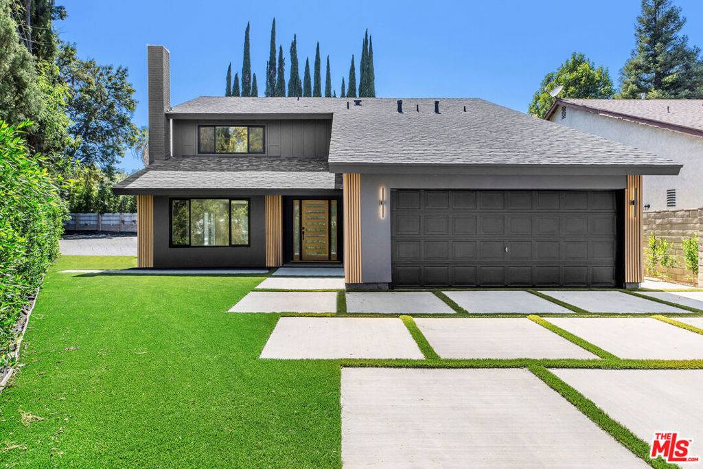 Woodland Hills, CA 91303,22357 Welby WAY