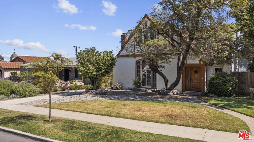 Pasadena, CA 91104,1958 Jefferson DR