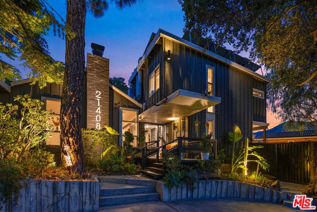 Topanga, CA 90290,21408 Entrada RD