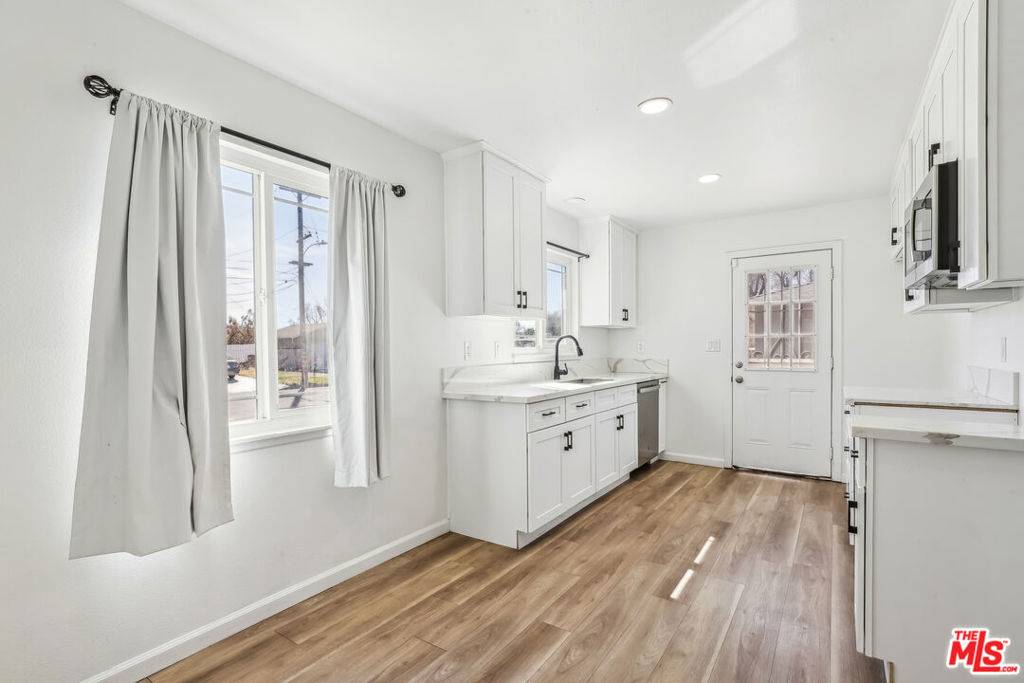 Lancaster, CA 93534,1135 W Pillsbury ST