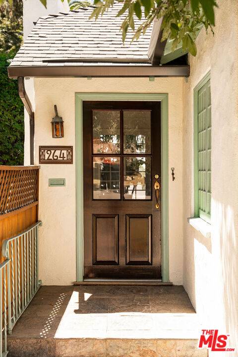 Pasadena, CA 91104,264 Robinson RD