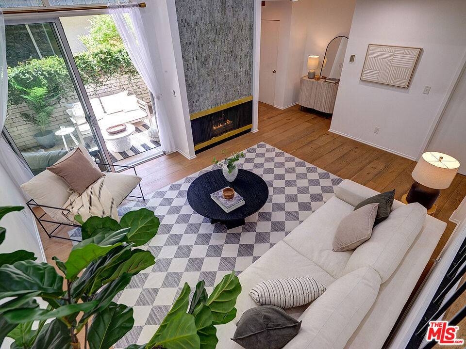 Marina Del Rey, CA 90292,4776 La Villa Marina #D
