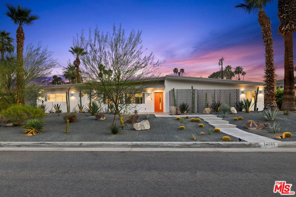 Palm Desert, CA 92260,74085 Setting Sun TRL
