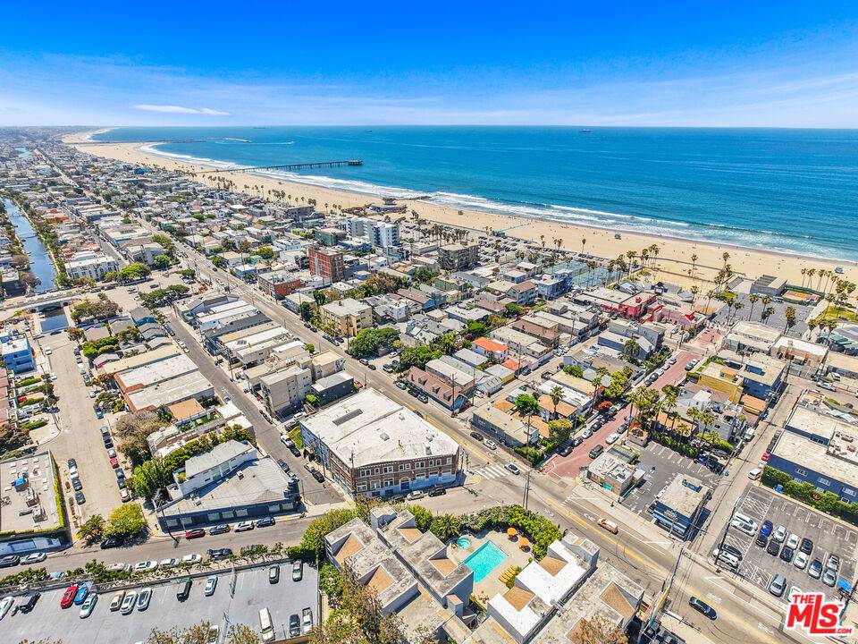 Venice, CA 90291,1802 Pacific AVE