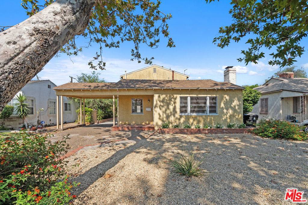 North Hollywood, CA 91606,6117 Simpson AVE