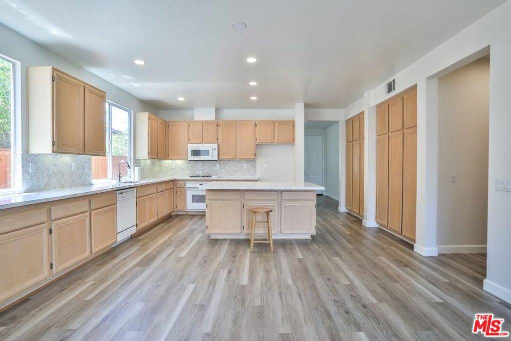 Garden Grove, CA 92840,11175 Pioneer LN