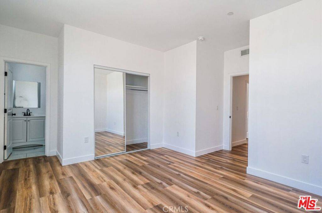 San Pedro, CA 90731,710 S Alma ST