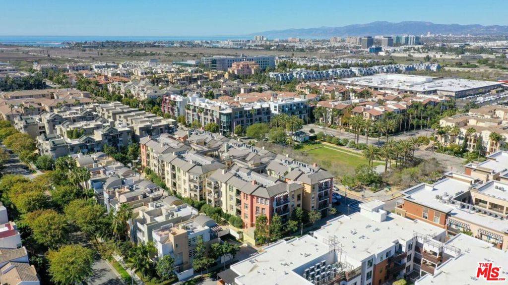 Playa Vista, CA 90094,13020 PACIFIC PROMENADE #415