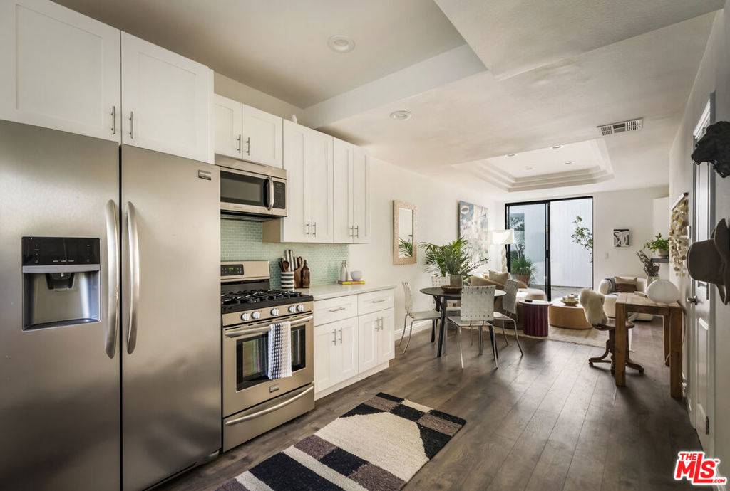 Venice, CA 90291,2500 Abbot Kinney BLVD #25