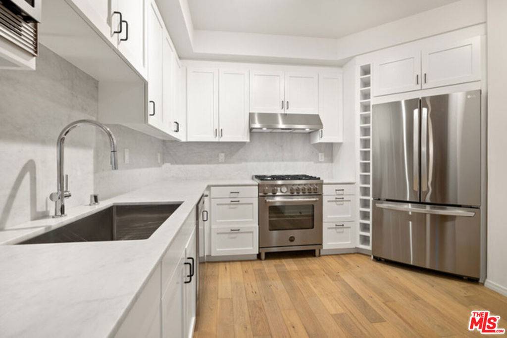 Studio City, CA 91602,4180 Fair AVE #103