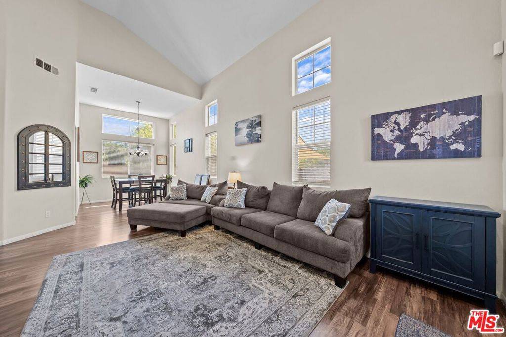 Murrieta, CA 92563,38964 Autumn Woods RD