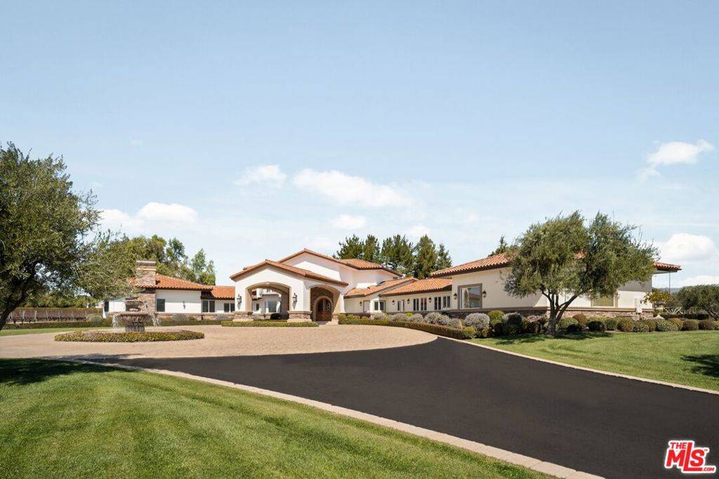 Santa Ynez, CA 93460,2370 N Refugio RD