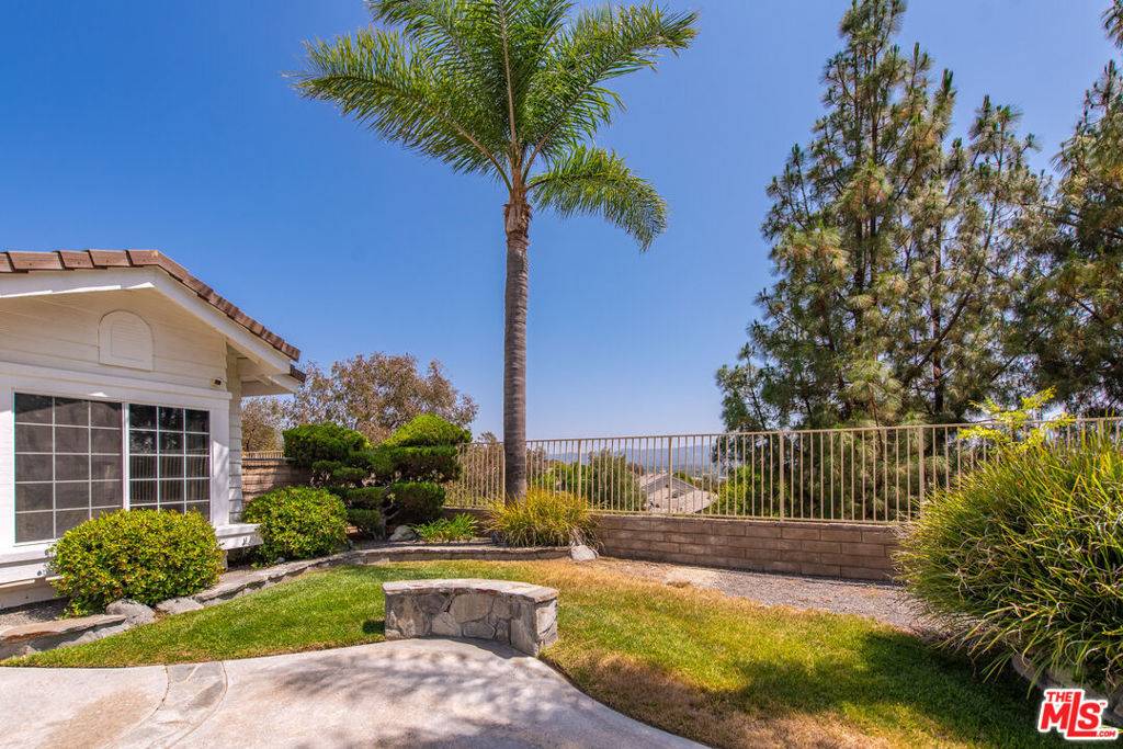 Valencia, CA 91354,27100 Sanford WAY