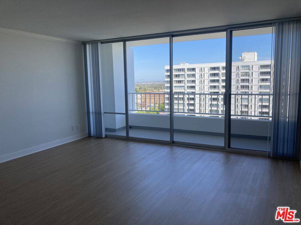 Santa Monica, CA 90405,2700 Neilson WAY #1526
