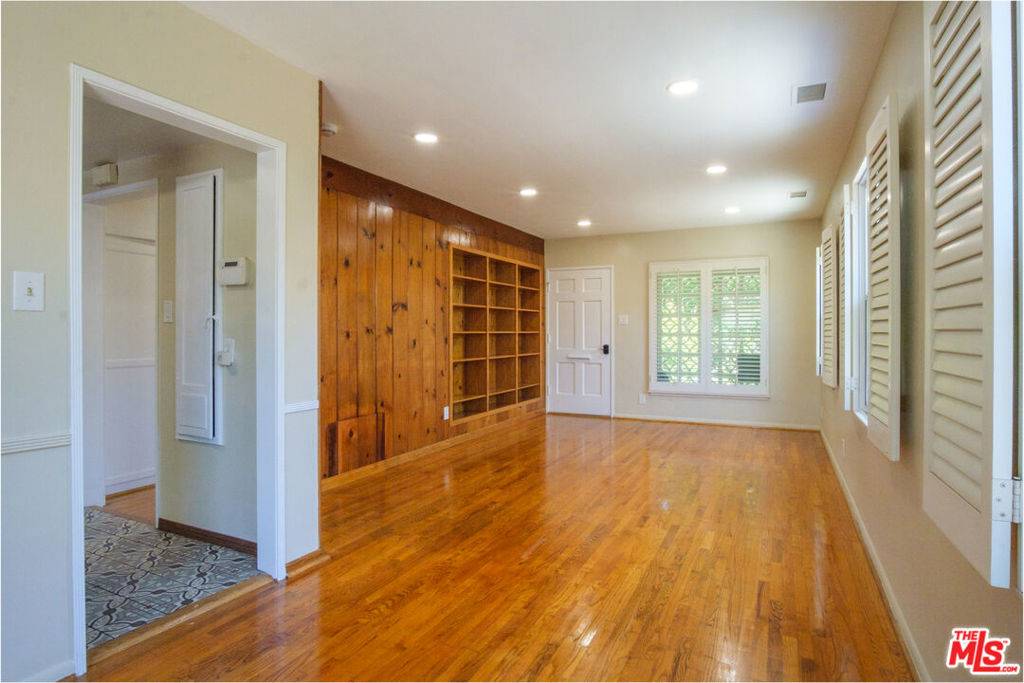 Culver City, CA 90230,10707 Flaxton ST