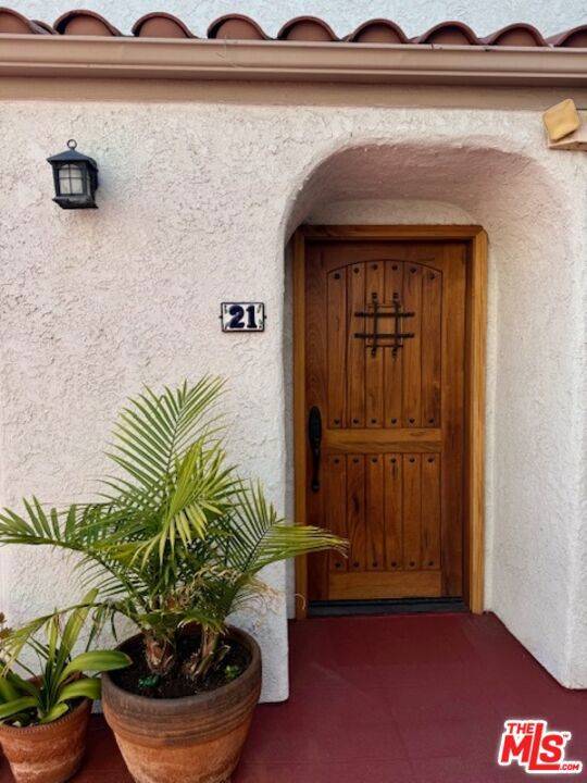 Studio City, CA 91604,10926 Bluffside DR #21