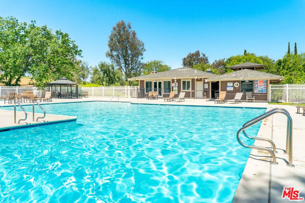 Agoura Hills, CA 91301,28867 Conejo View DR