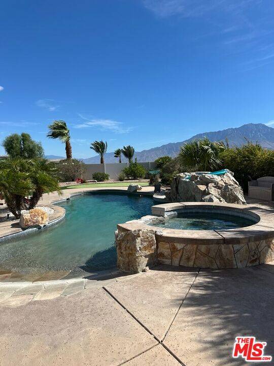Desert Hot Springs, CA 92240,64025 Dolomite CT