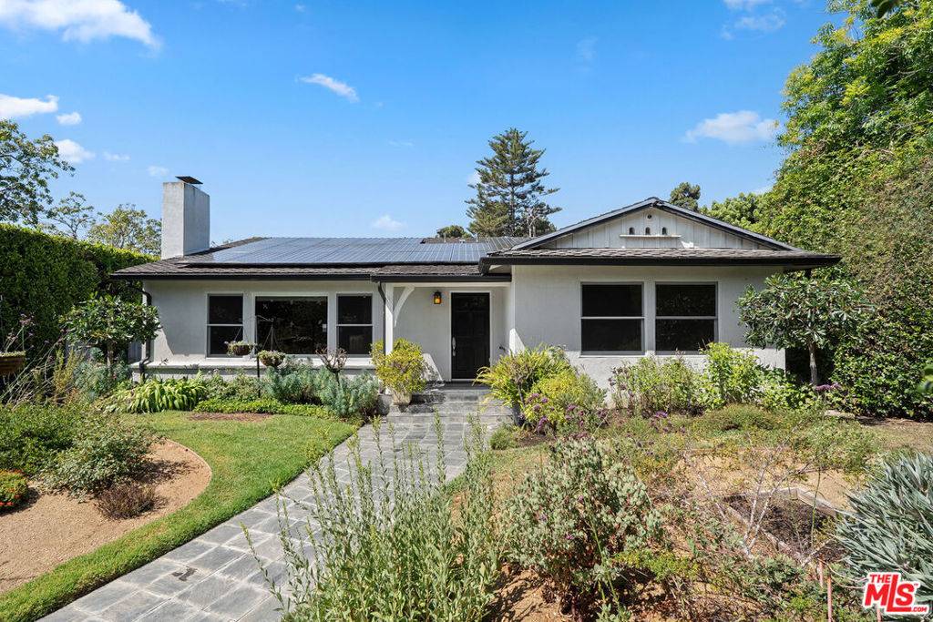 Santa Monica, CA 90402,752 25th ST