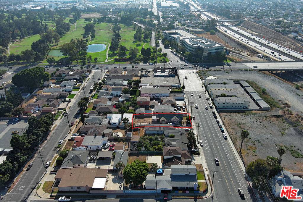 Los Angeles, CA 90047,1722 W 120th ST