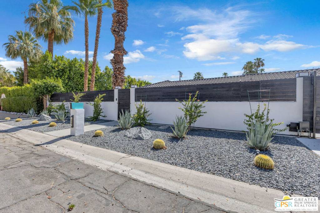 Palm Springs, CA 92264,550 S Indian TRL